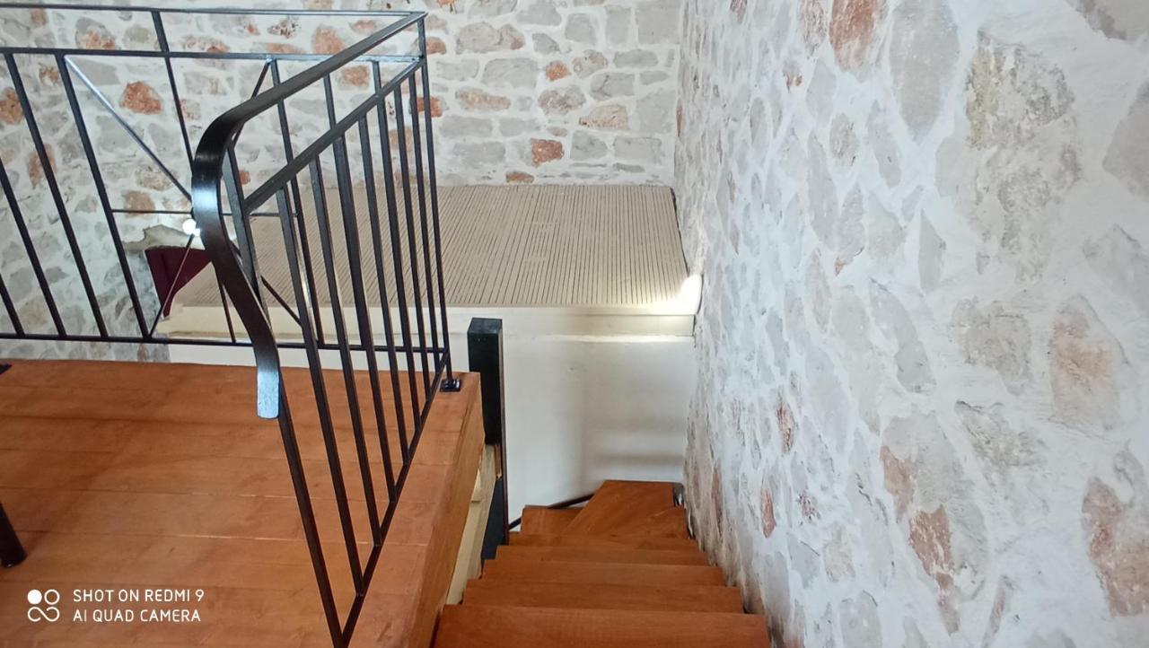 Climati Studios Skinária Екстериор снимка